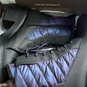 Franco Sarto Black and Iridescent Navy Blue Quilted Boots size 9